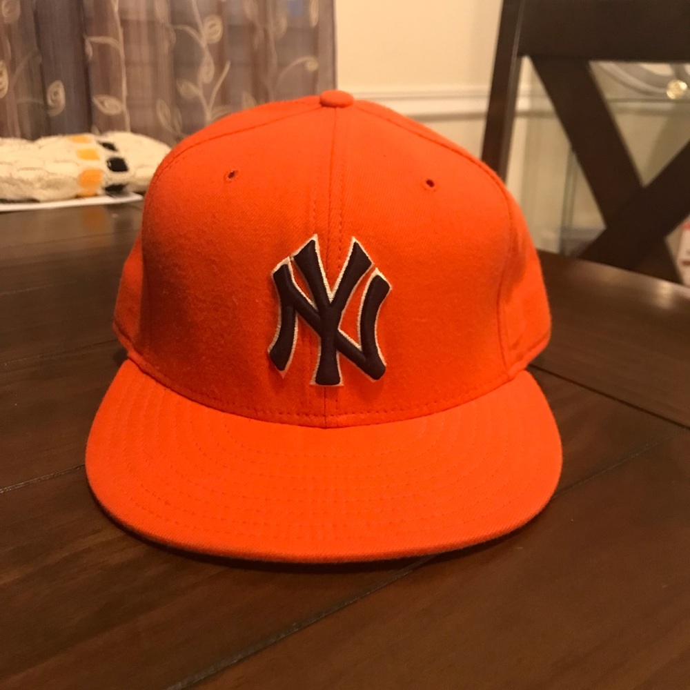 Yankees fitted hat